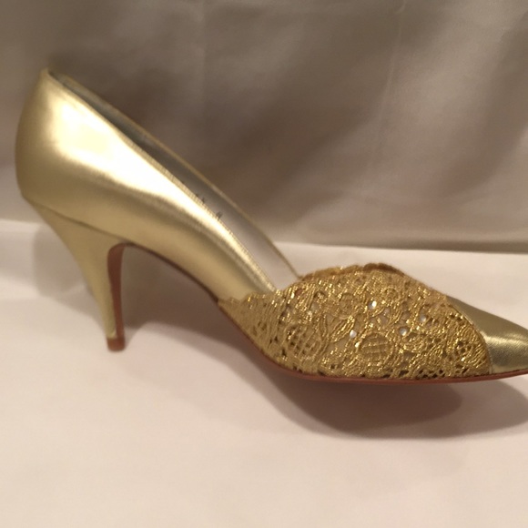 Stuart Weitzman designer heels - Picture 3 of 6